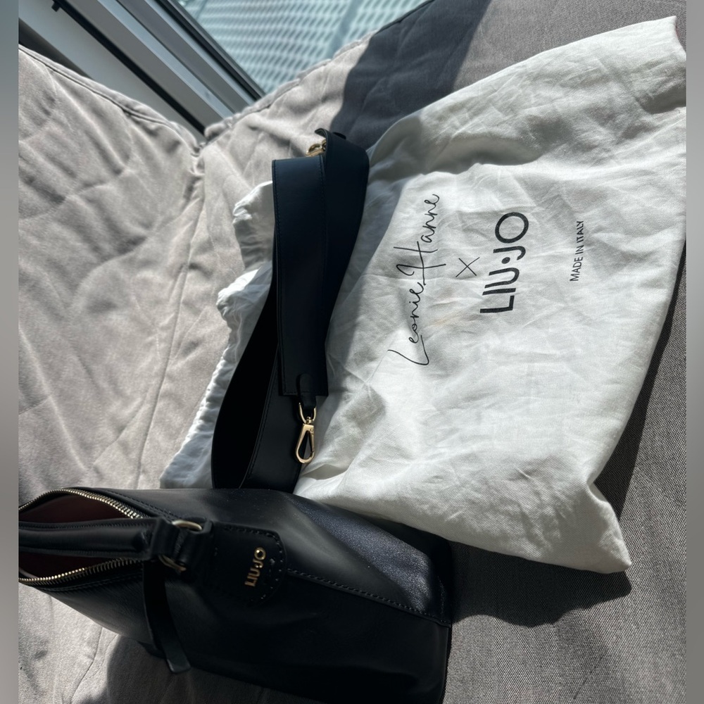 Liu Jo Hobo black leather handbag